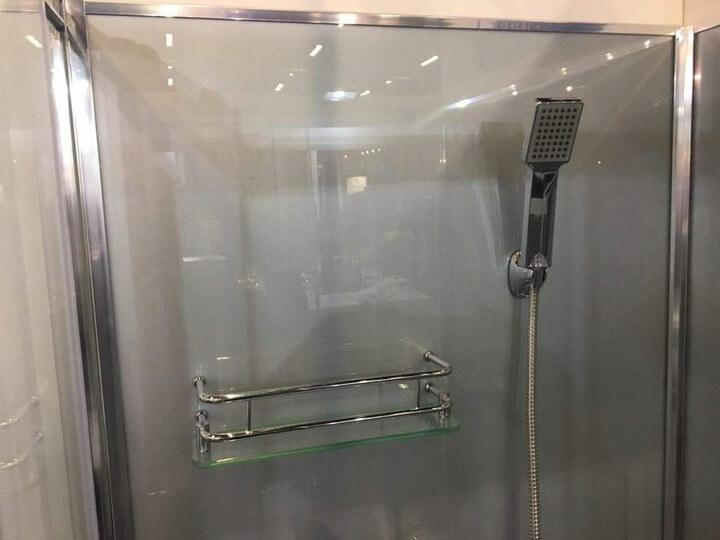 SAVANA - Sprchový kout LIZA SILVER, čtvercový, 90 x 90, chromový profil, průhledné sklo, zadní část stříbrná, vanička, bez stříšky